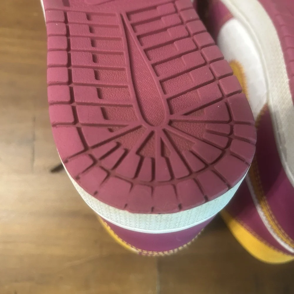 Air Jordan 1 Mid Día de Muertos Women's‎ 8 Fuchsia White Orange 2020 DC0350-100